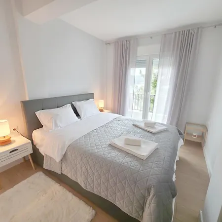Delux Allure Apartment Kastoria